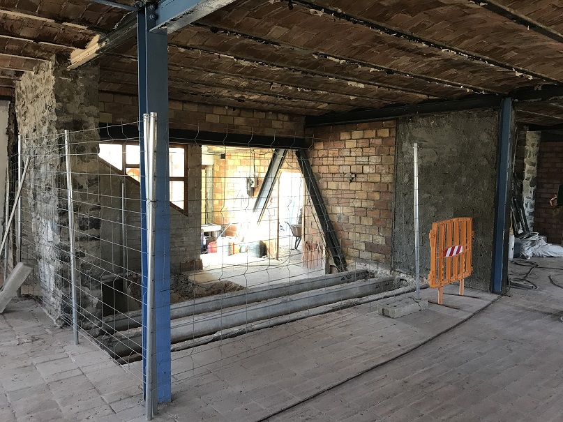 AVANCE DE LAS OBRAS DE REHABILITACION DEL REFUGIO ANGEL OLORÓNN